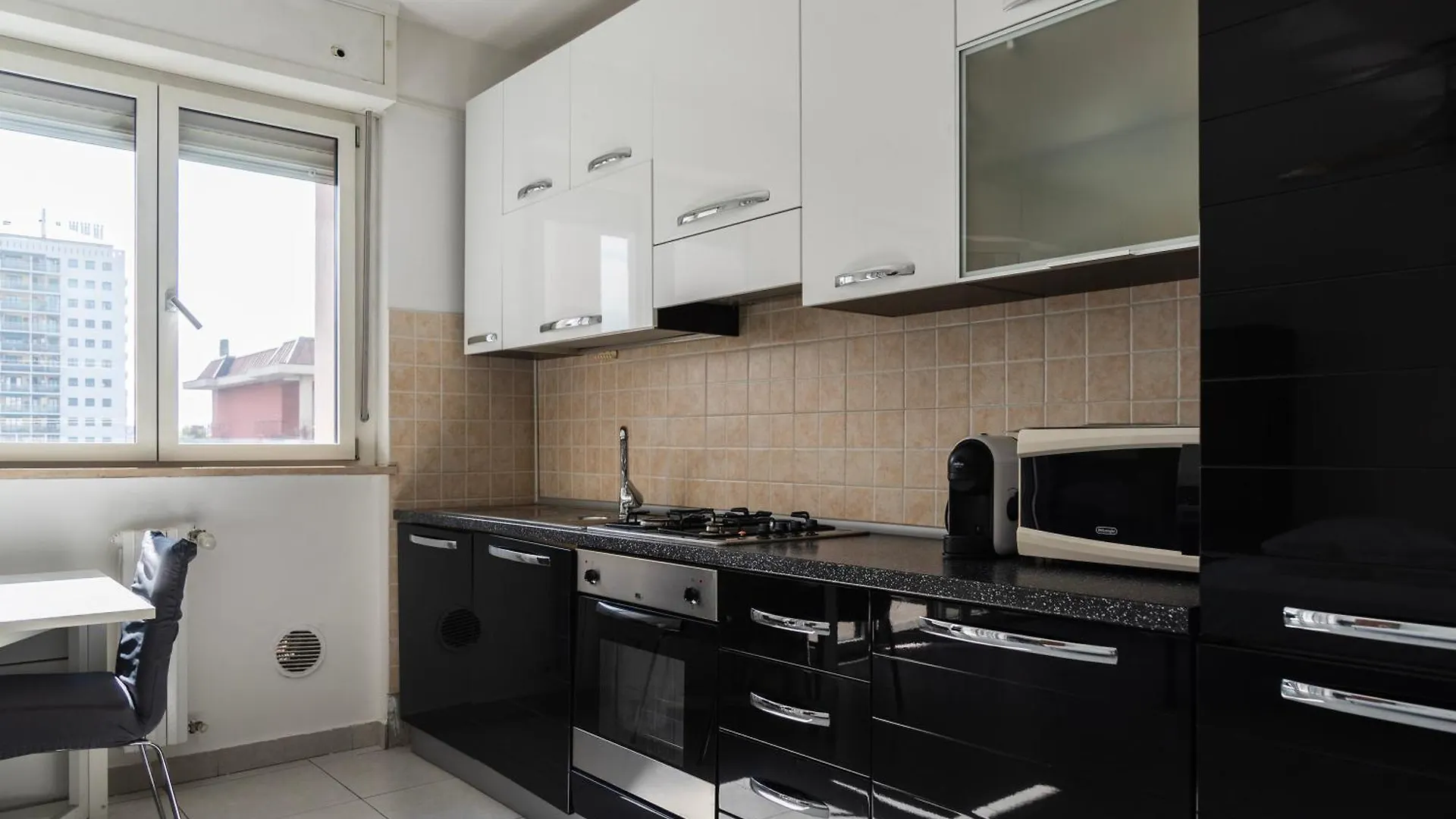 Youhosty - Trasimeno 40 Milan Apartment